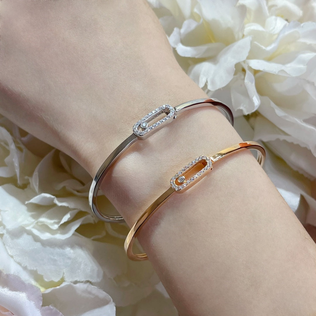 [Elara]MOVE UNO PAVÉ FLEX BANGLE (MEDIUM)
