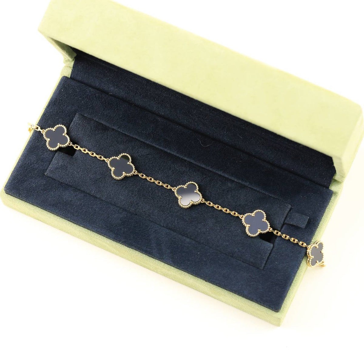 [Elara]GLÜCKSKLEE 5-MOTIV-ARMBAND – KOLLEKTION SCHWARZER ONYX