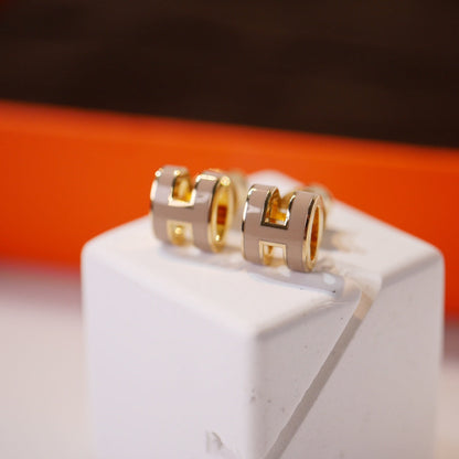[Elara]MINI POP H GOLD EARRINGS GREY