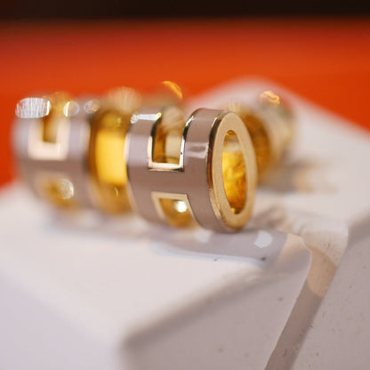 [Elara]MINI POP H GOLD EARRINGS GREY