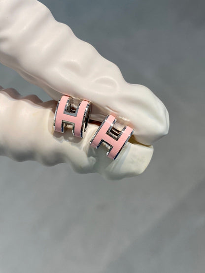 [Elara]MINI POP H SILVER EARRINGS PINK