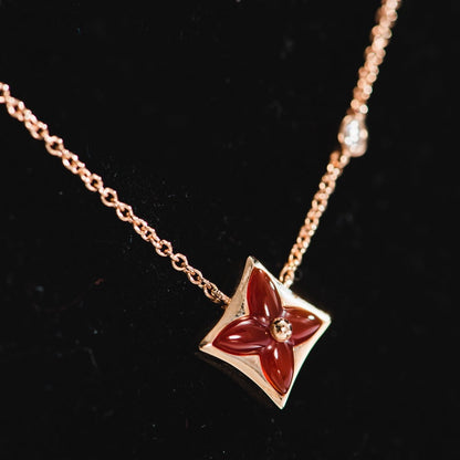 [Elara]STERNKETTE ROSÉGOLD 1 DIAMANT