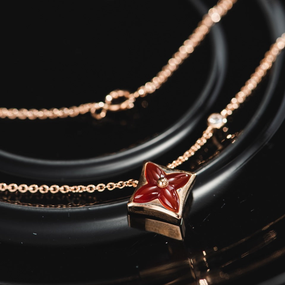 [Elara]STERNKETTE ROSÉGOLD 1 DIAMANT