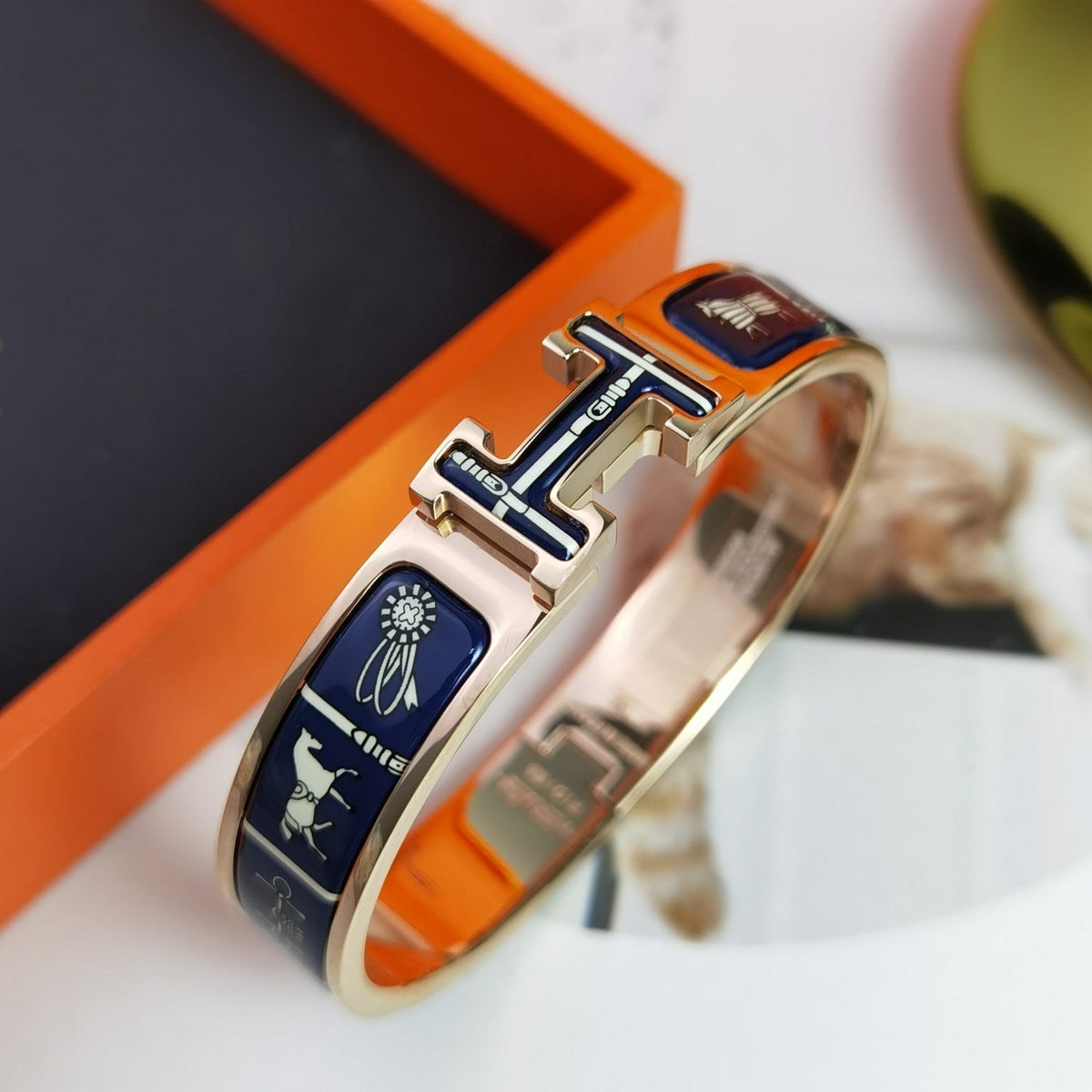 [Elara]H COUVERTURES DARK BLUE BRACELET