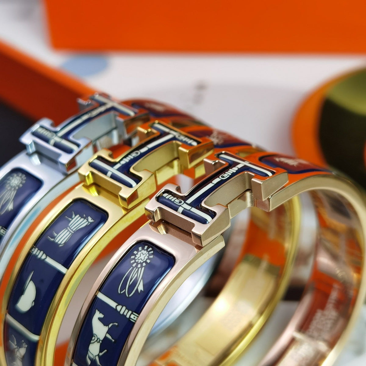 [Elara]H COUVERTURES DARK BLUE BRACELET
