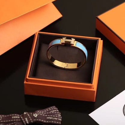 [Elara]H CLOUD BLUE BRACELET GOLD DIAMOND