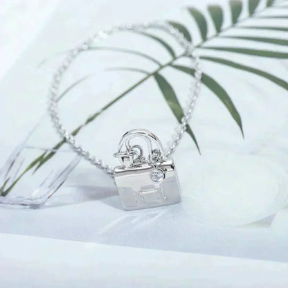 [Elara]アミュレット ペンダント シルバーネックレス