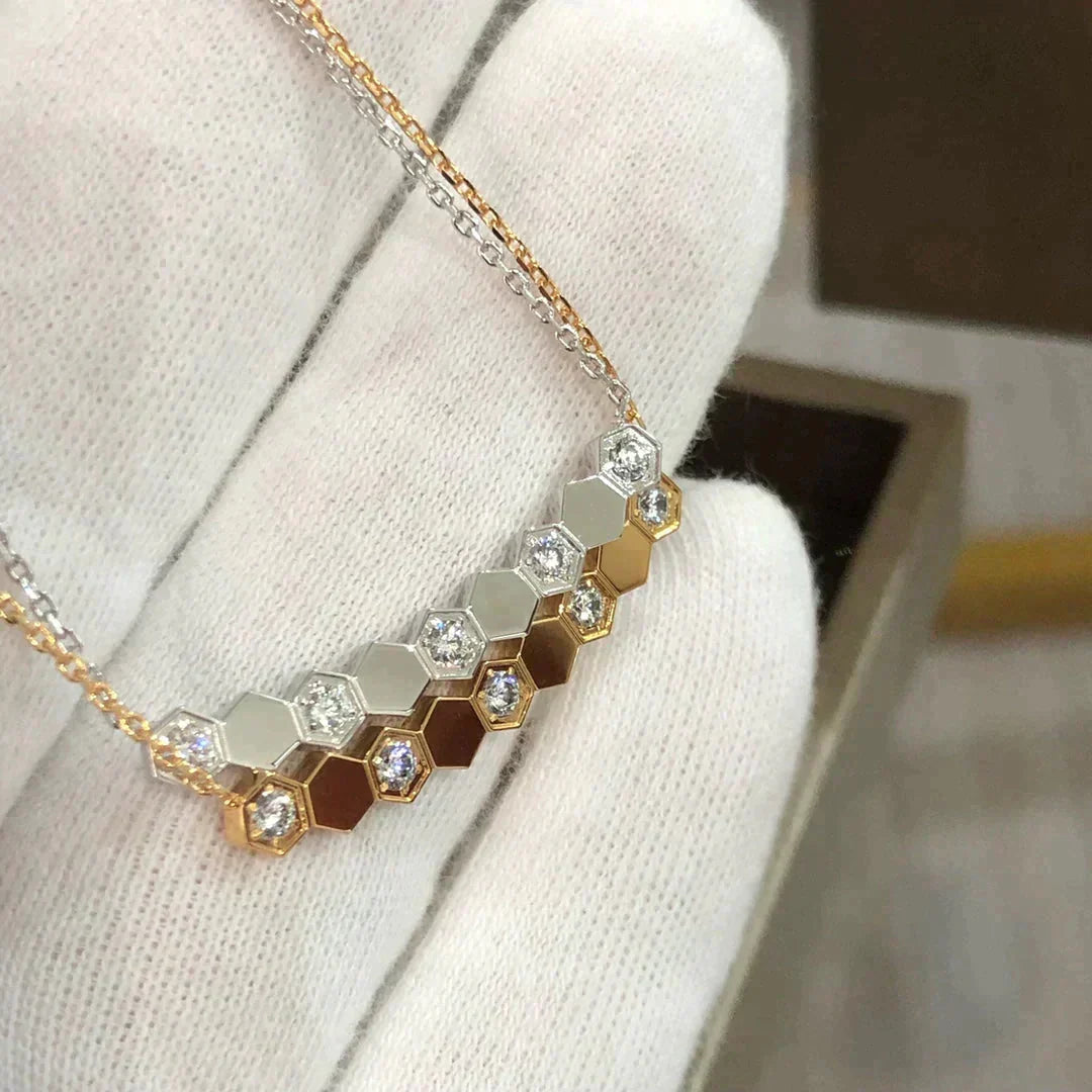 [Elara]BEE LOVE NECKLACE DIAMOND