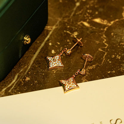 [Elara]STAR DIAMONDS OHRRINGE GOLD