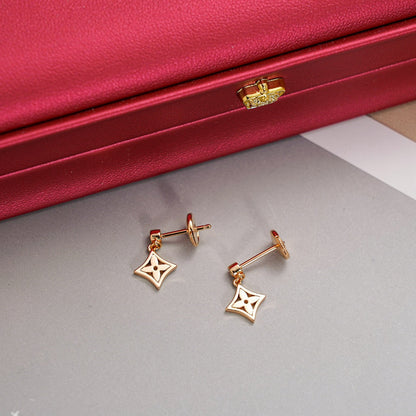 [Elara]STAR EARRINGS GOLD