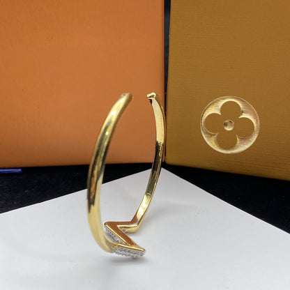 [Elara]VOLTE UPSITE DOWN DIAMOND GOLD OPEN BRACELET