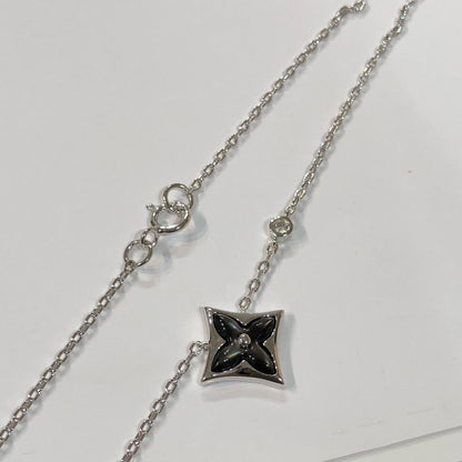 [Elara]STAR BLACK MOP NECKLACE