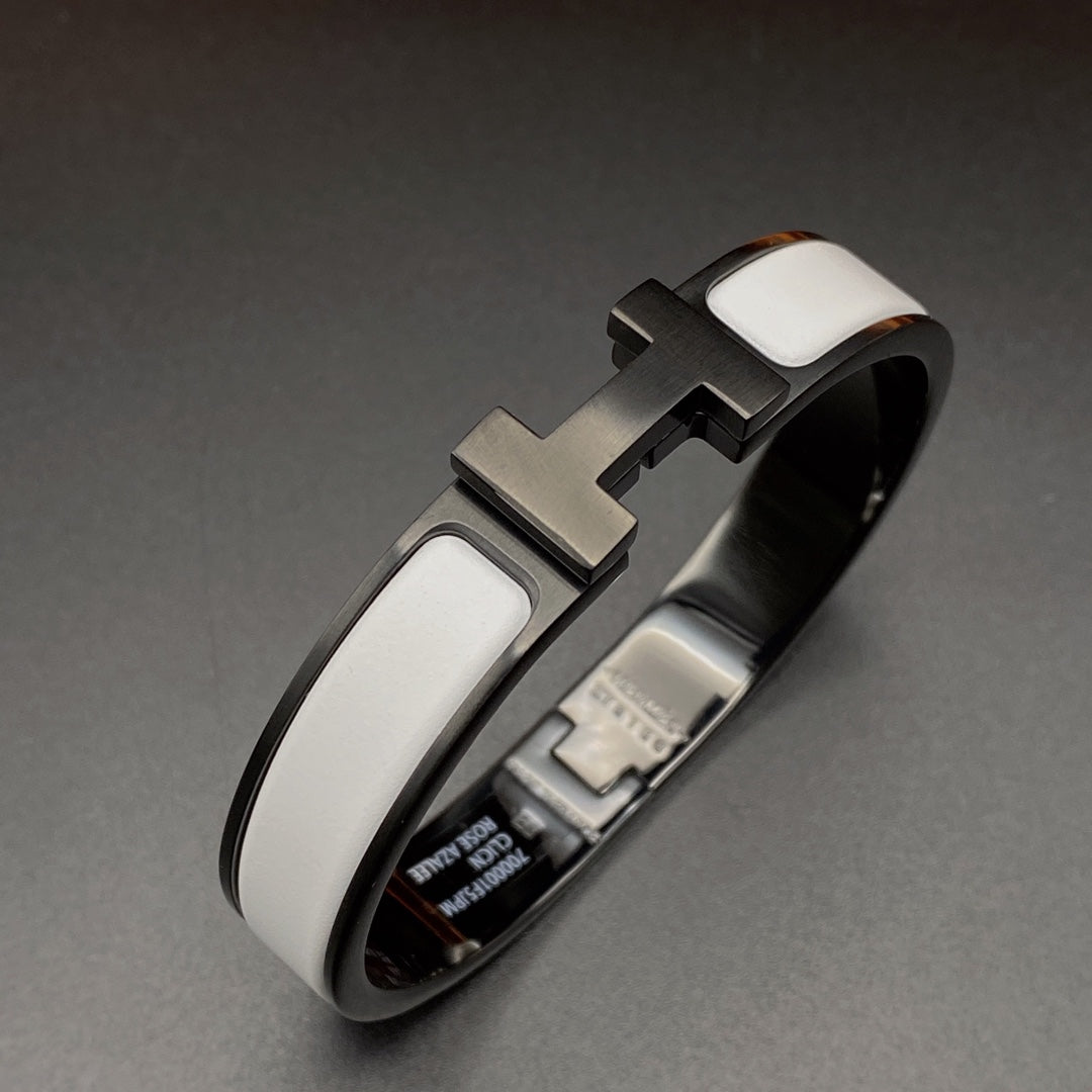 [Elara]H ARMBAND 12MM SCHWARZ WEISS KERAMIK
