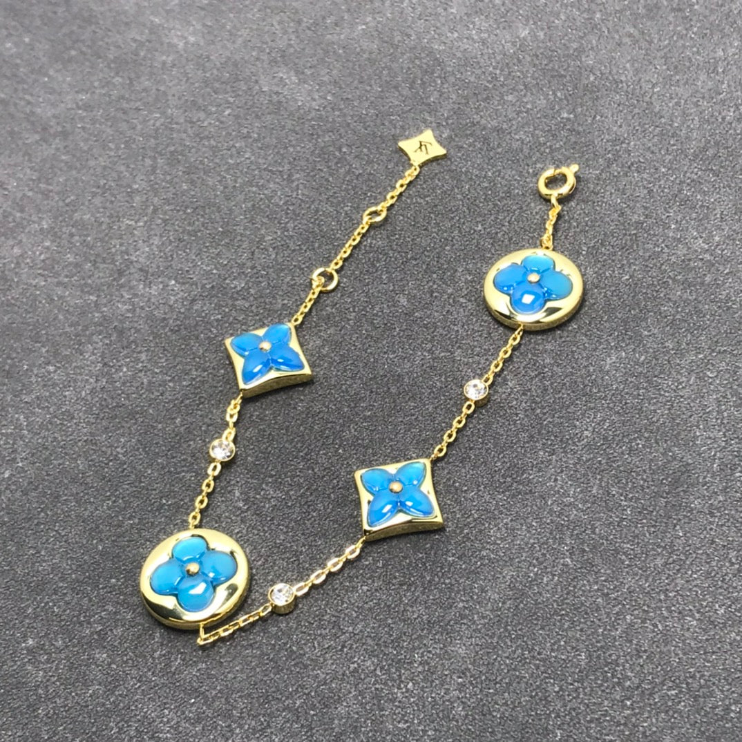 [Elara]STAR AND SUN TURQUOISE 4 MOTIFS 3 DIAMONDS
