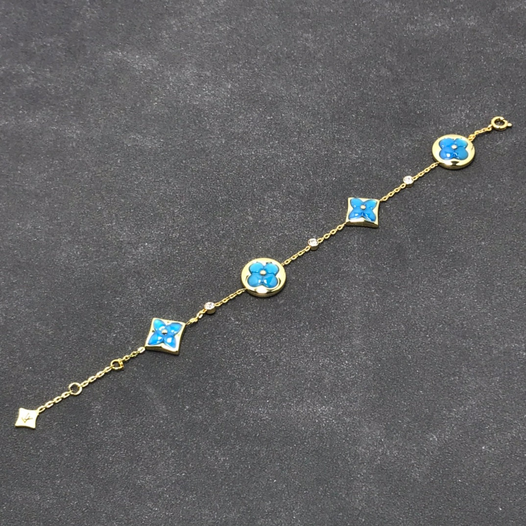 [Elara]STAR AND SUN TURQUOISE 4 MOTIFS 3 DIAMONDS