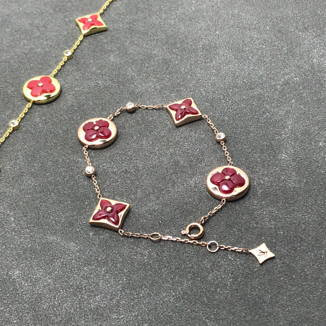 [Elara]STAR AND SUN CARNELIAN 4 MOTIFS 3 DIAMANTEN
