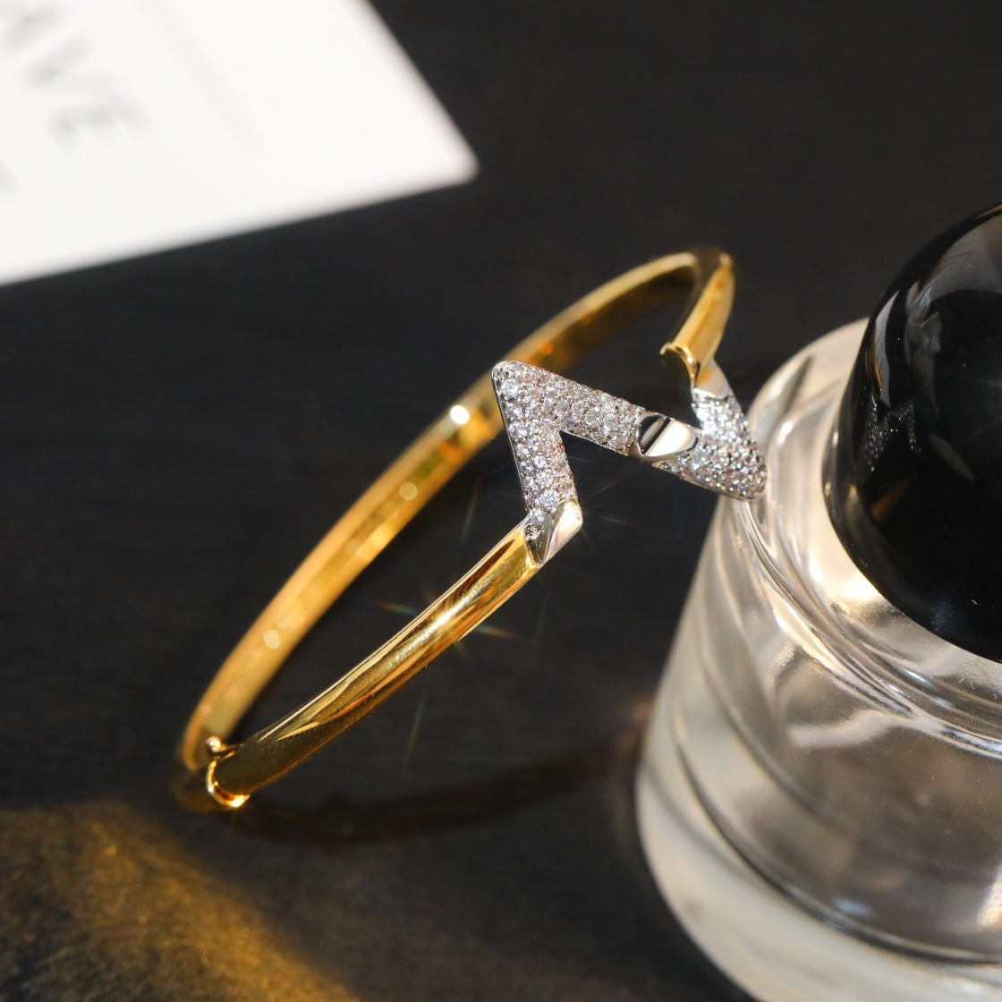 [Elara]VOLTE UPSITE DOWN GOLD DIAMOND BRACELET
