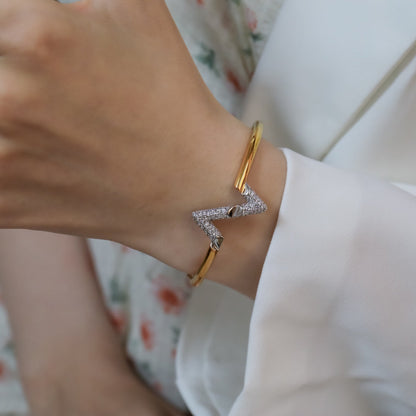 [Elara]VOLTE UPSITE DOWN GOLD DIAMOND BRACELET