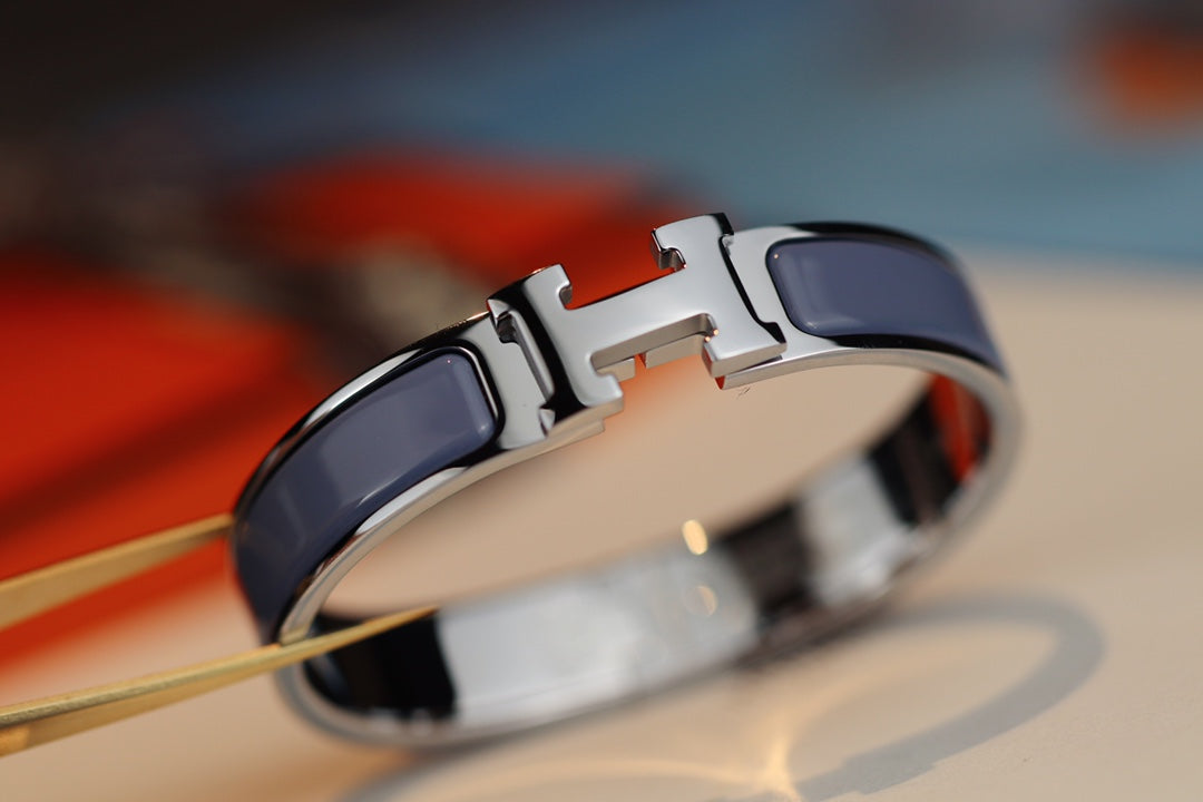 [Elara]H ARMBAND 12MM BLAUGRAU