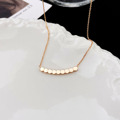 [Elara]BEE MY LOVE DIAMOND NECKLACE
