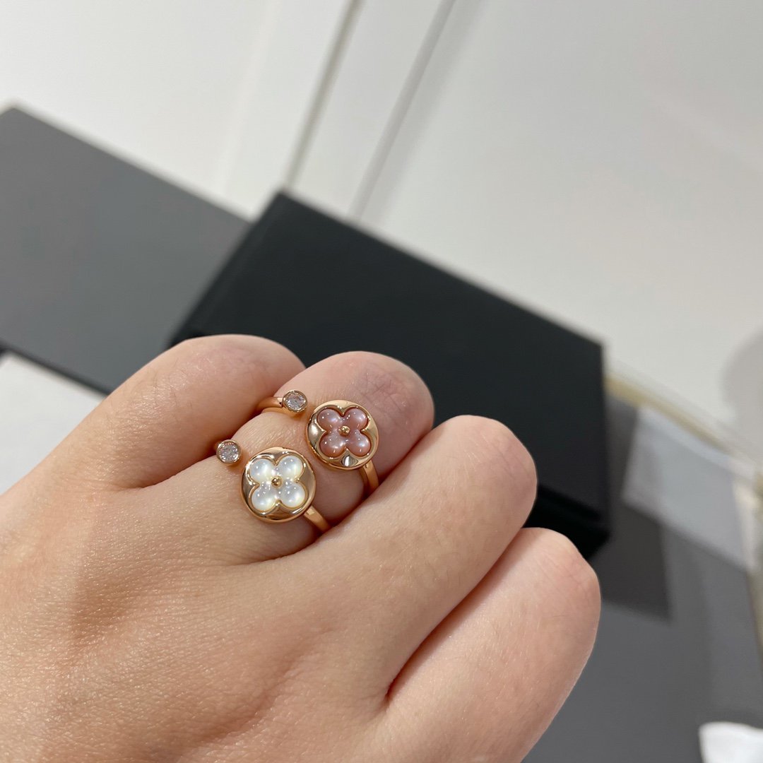 [Elara]SUN 1 DIAMOND PINK MOP RING