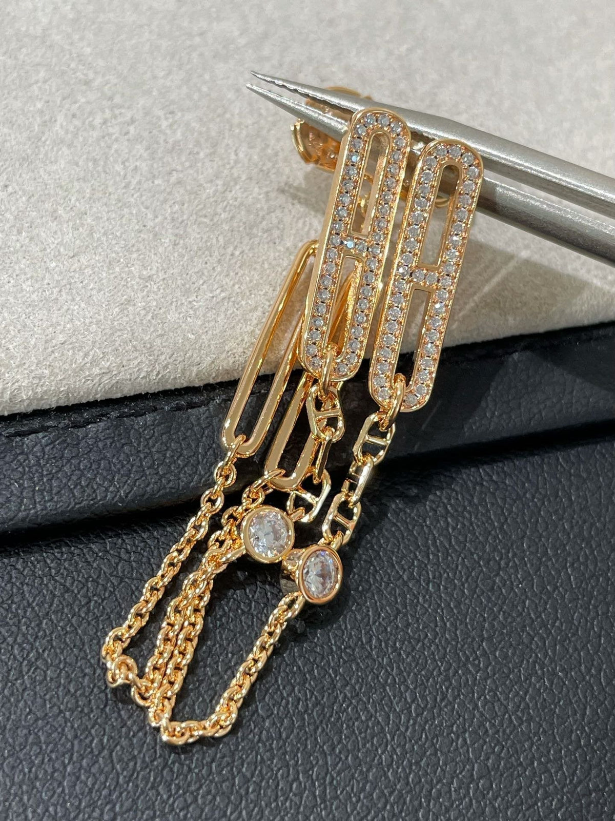 [Elara]CHAINE CHAOS DIAMOND DROP EARRINGS