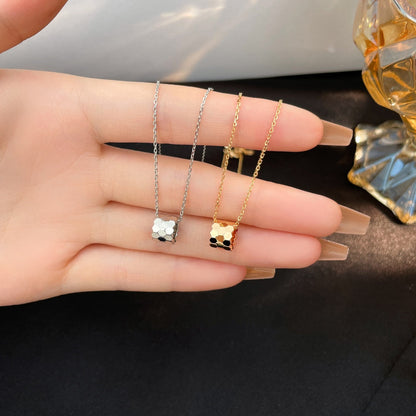 [Elara]BEE MINI NECKLACE