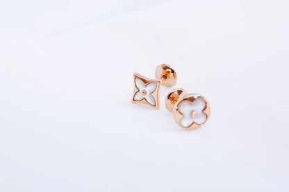 [Elara]STAR AND SUN ROSE GOLD MOP STUD EARRINGS