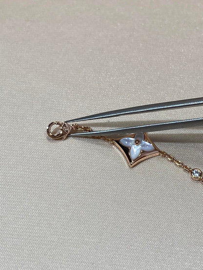 [Elara]STAR 4 MOTIV PERLMUTT DIAMANT ROSÉGOLD ARMREIF