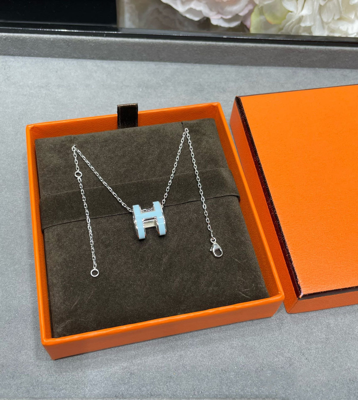 [Elara]POP H SKY BLUE NECKLACE