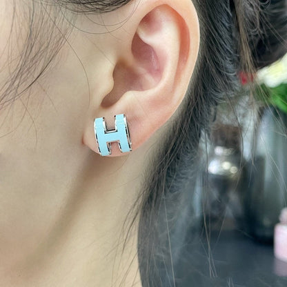 [Elara]POP H SKY BLUE STUD EARRINGS