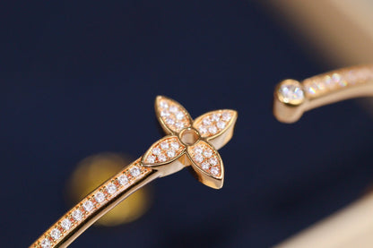 [Elara]IDYLLE ROSE GOLD OPEN BRACELET DIAMOND PAVED