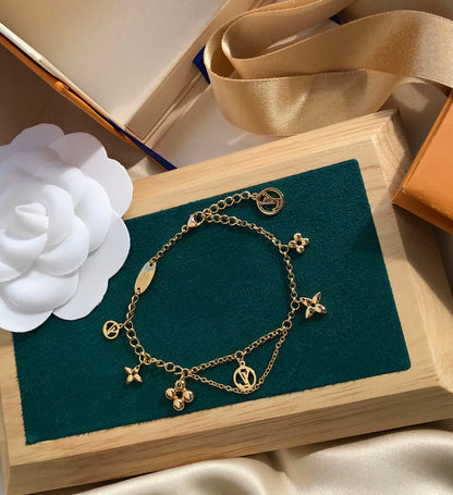 [Elara]BLOOMING ROSE GOLD MOP BRACELET