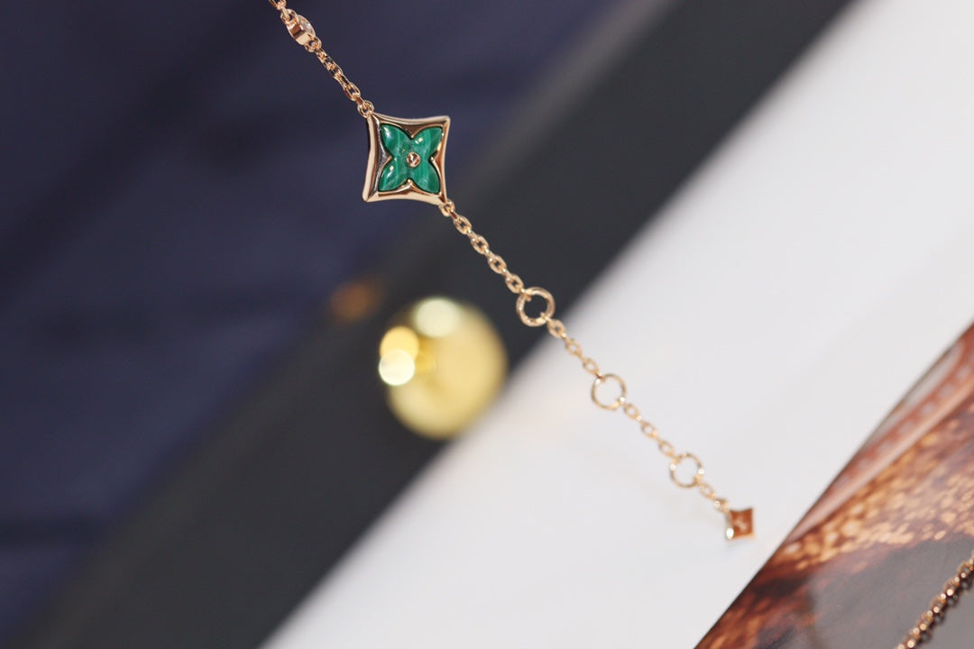[Elara]STAR AND SUN 4 MOTIF ROSE GOLD MALACHITE BRACELET