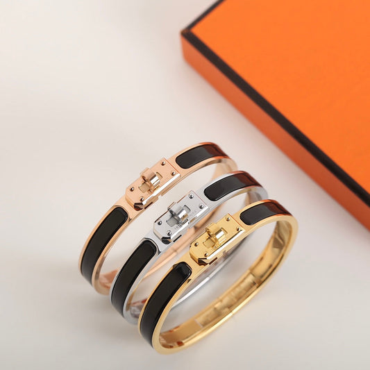 [Elara]HM KELLY SCHWARZES ARMBAND