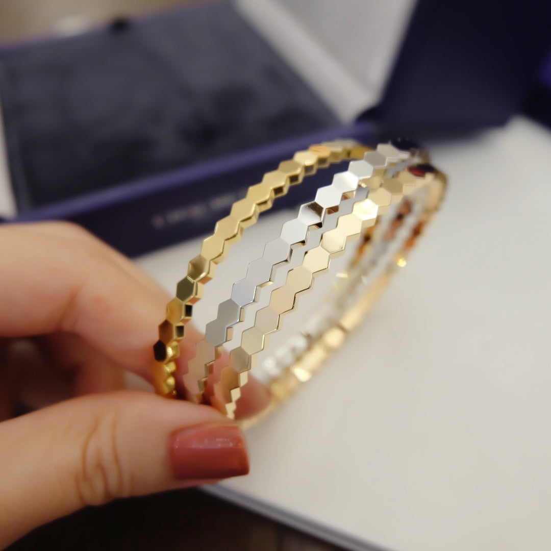 [Elara]BEE LOVE ARMBAND