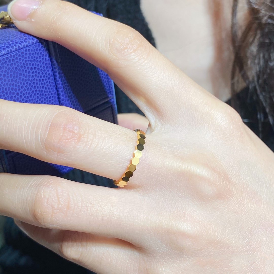 [Elara]BEE LOVE SMALL RING