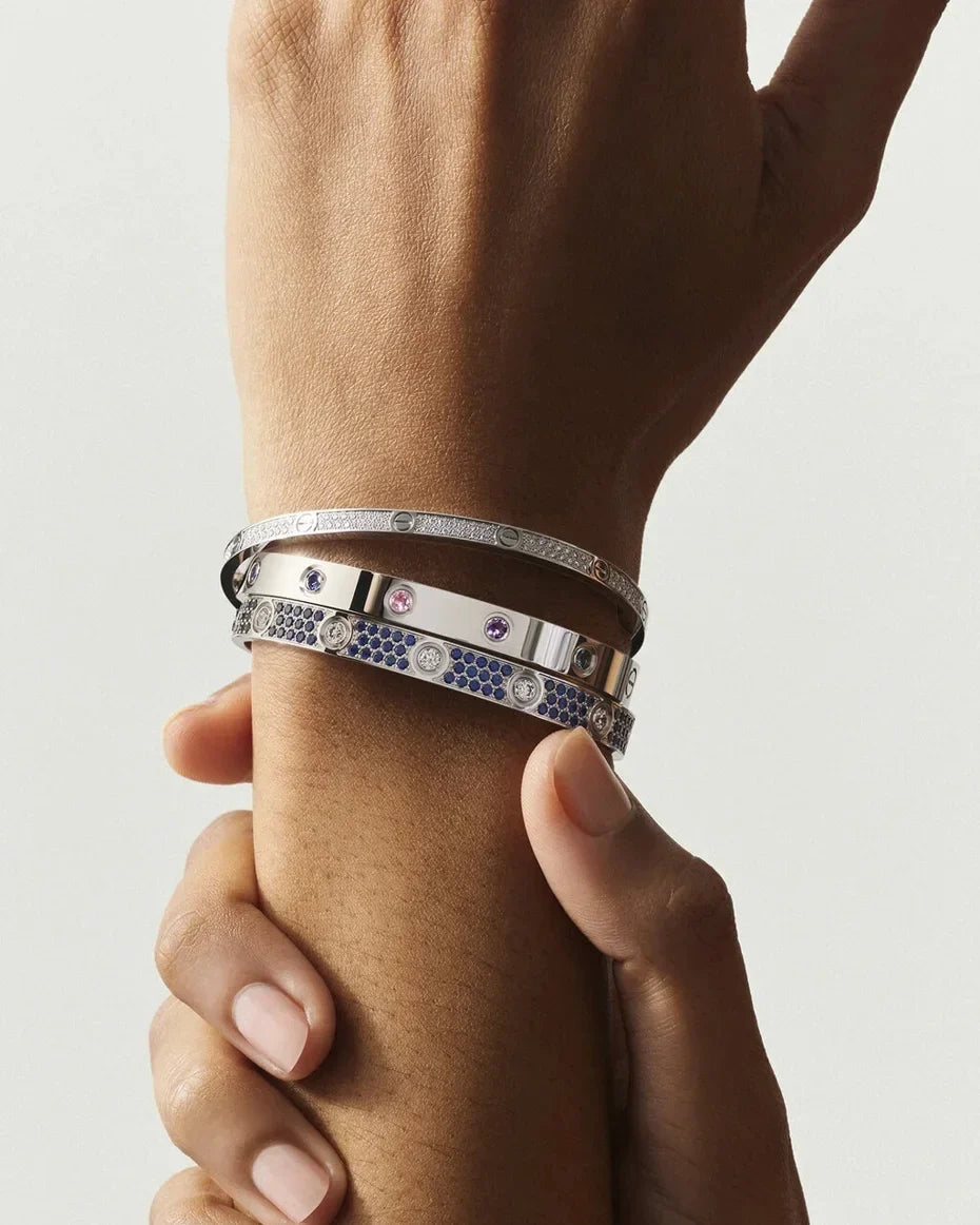 [Elara]CLASSIC 6.1MM LOVE BRACELET 10-DIAMOND FULL PAVÉ
