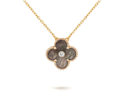 [Elara]LIMITED EDITION CHRISTMAS CLOVER FLOWER NECKLACE - 15MM ANNUAL COLLECTIBLE PENDANT