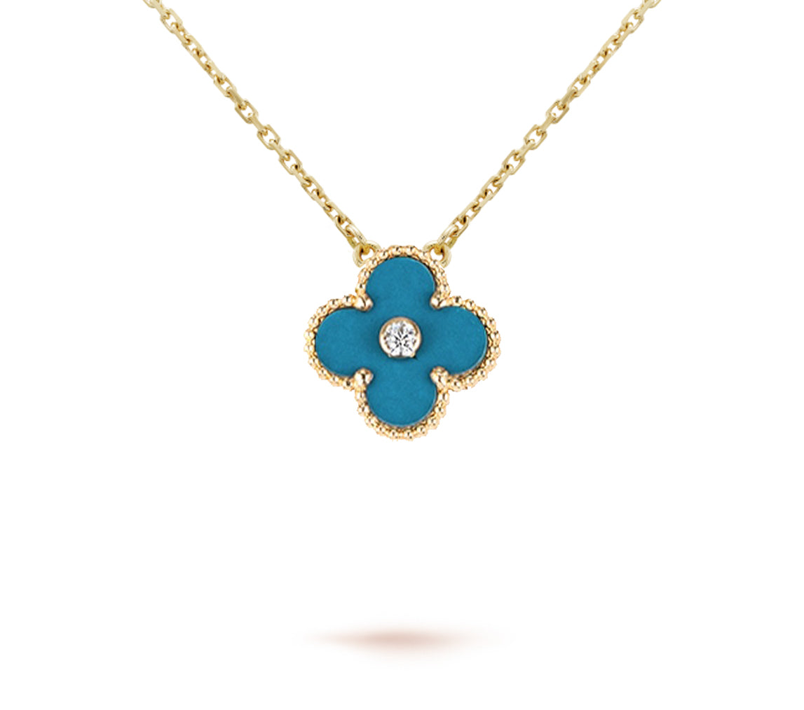 [Elara]LIMITED EDITION CHRISTMAS CLOVER FLOWER NECKLACE - 15MM ANNUAL COLLECTIBLE PENDANT