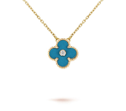 [Elara]LIMITED EDITION CHRISTMAS CLOVER FLOWER NECKLACE - 15MM ANNUAL COLLECTIBLE PENDANT