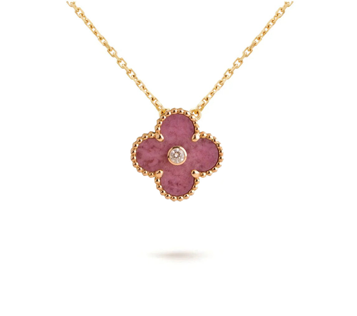 [Elara]LIMITED EDITION CHRISTMAS CLOVER FLOWER NECKLACE - 15MM ANNUAL COLLECTIBLE PENDANT