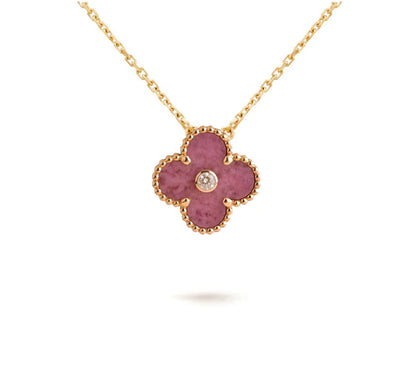 [Elara]LIMITED EDITION CHRISTMAS CLOVER FLOWER NECKLACE - 15MM ANNUAL COLLECTIBLE PENDANT