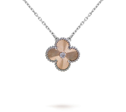 [Elara]LIMITED EDITION CHRISTMAS CLOVER FLOWER NECKLACE - 15MM ANNUAL COLLECTIBLE PENDANT