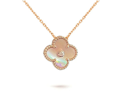[Elara]LIMITED EDITION CHRISTMAS CLOVER FLOWER NECKLACE - 15MM ANNUAL COLLECTIBLE PENDANT