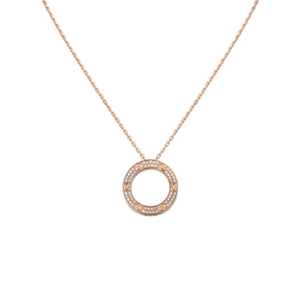 [Elara]LOVE LARGE CIRCULAR PENDANT FULL-PAVÉ DIAMOND NECKLACE
