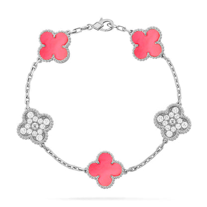 [Elara]LUCKY CLOVER 5-MOTIF BRACELET - ROSAFARBENDE PERLMUTT-KOLLEKTION