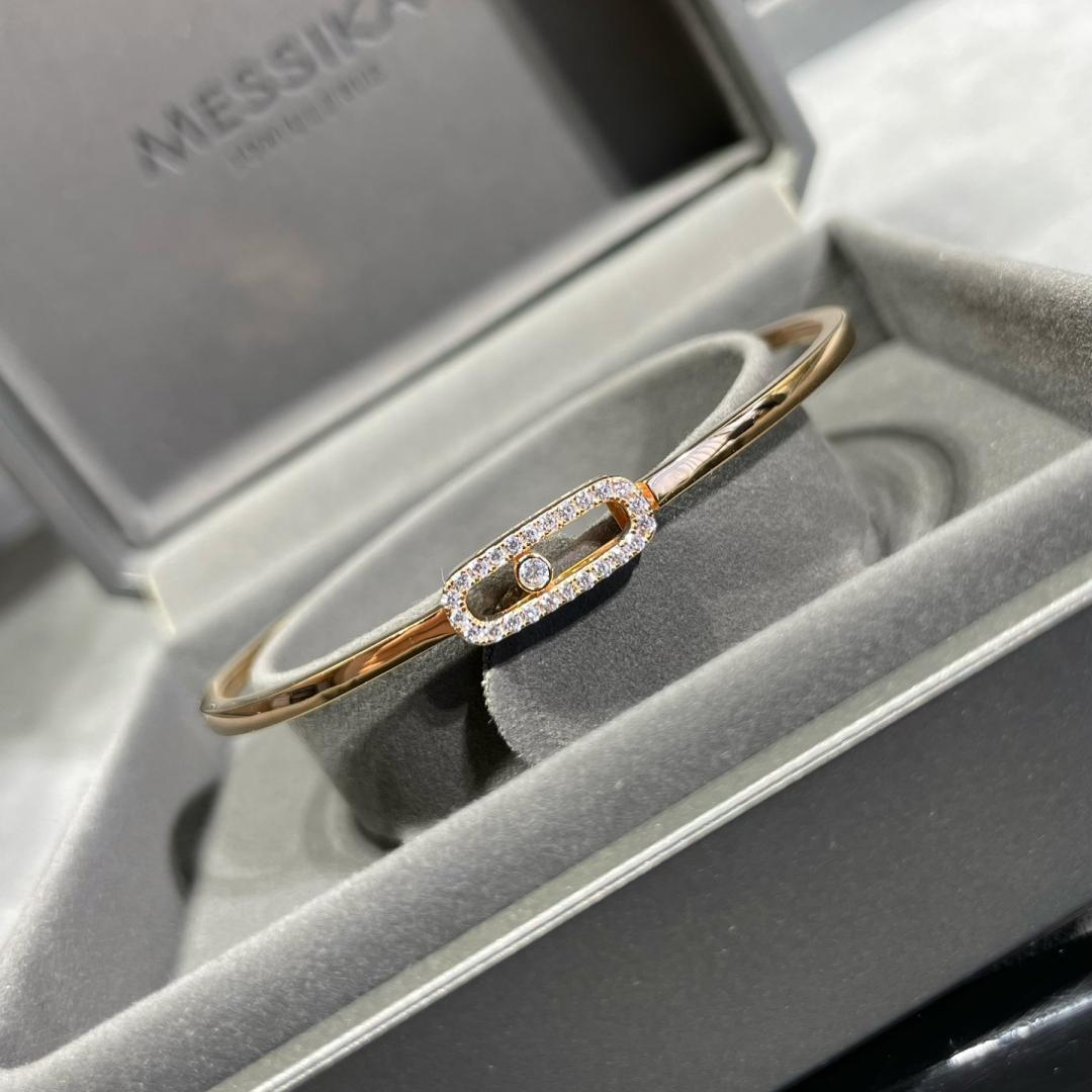 [Elara]MOVE UNO PAVÉ FLEX BANGLE (MEDIUM)