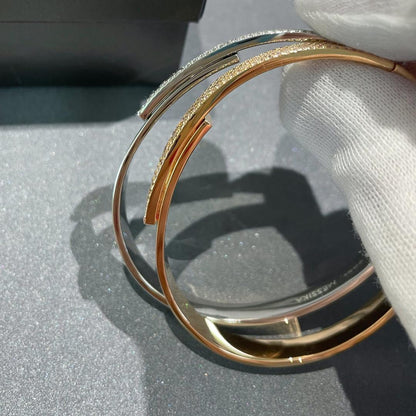 [Elara]MOVE NOA PAVÉ DIAMOND BANGLE BRACELET