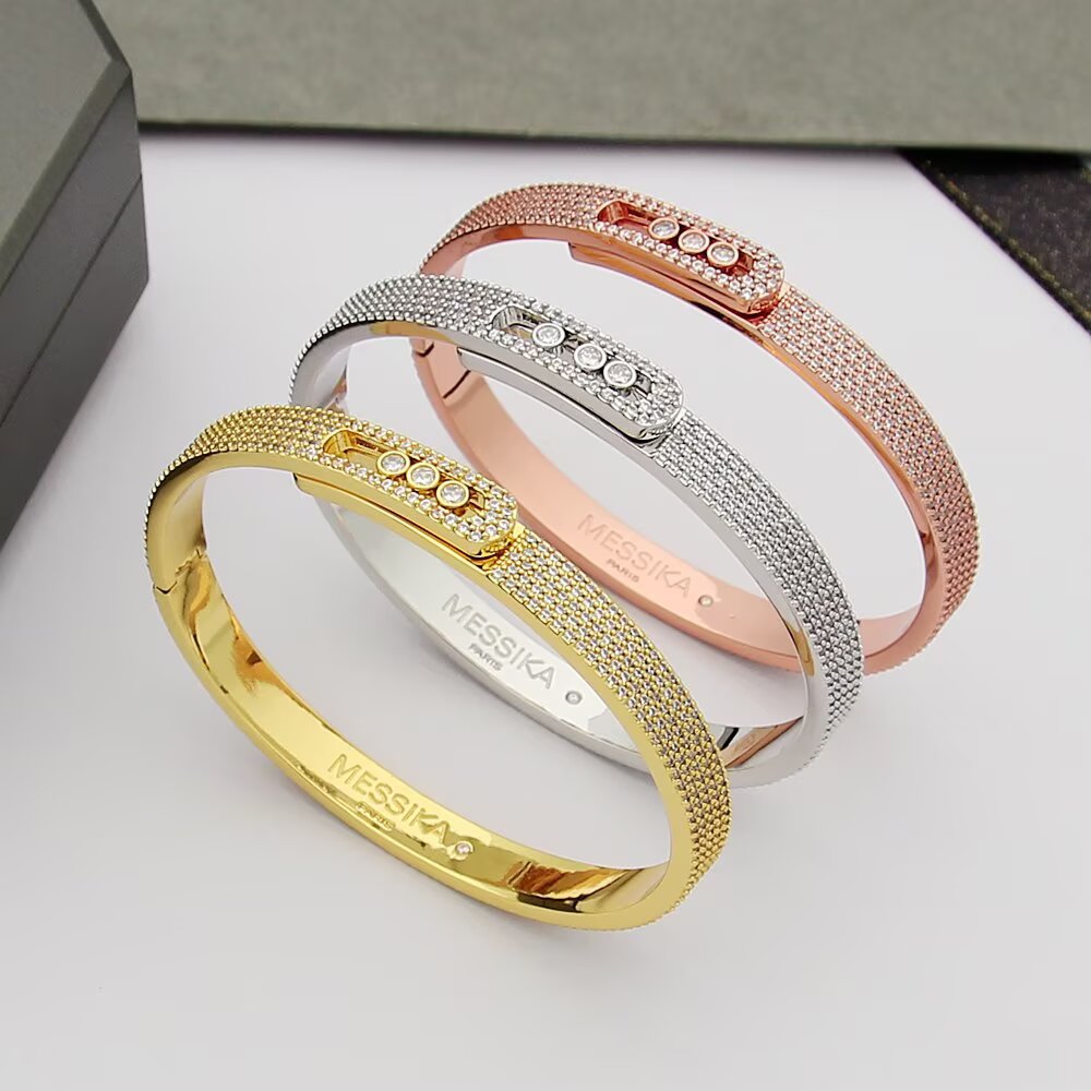 [Elara]ムーブ ノア フルパヴェ ダイヤモンドバングルブレスレット